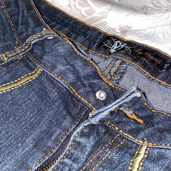 Govanni Dark Gold Embroidered Jeans - Picture 5 of 6